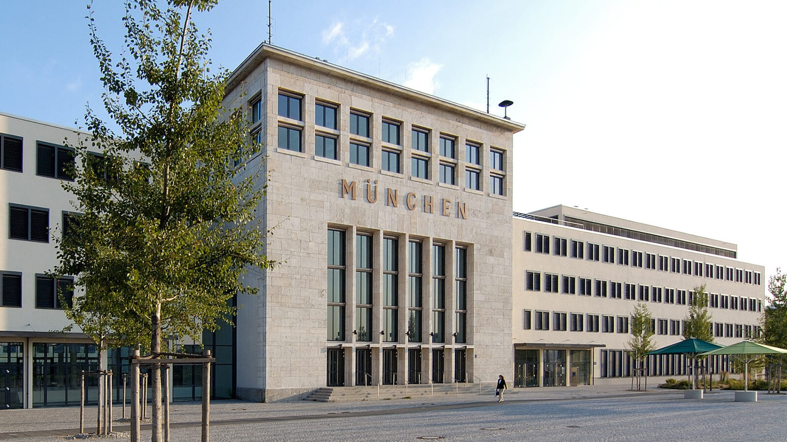 Exterior Wappenhalle München